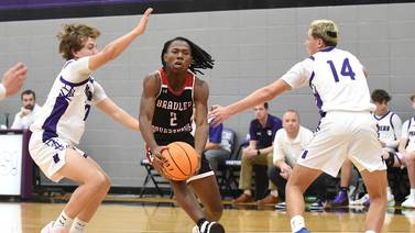 Bradley-Bourbonnais gets hot early, cruises at Manteno 