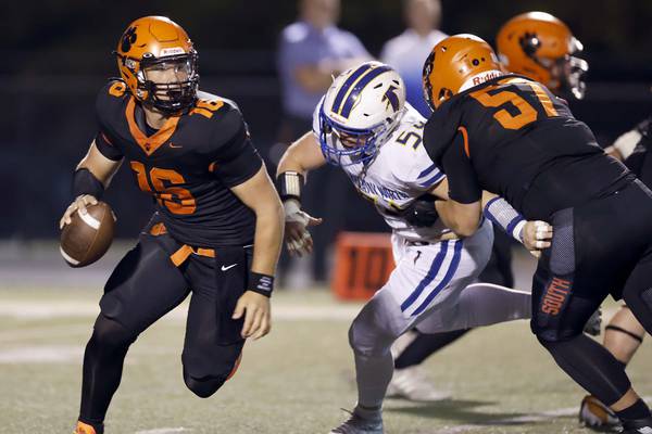 Wheaton Warrenville South shut outs Wheaton North to earn bragging rights 