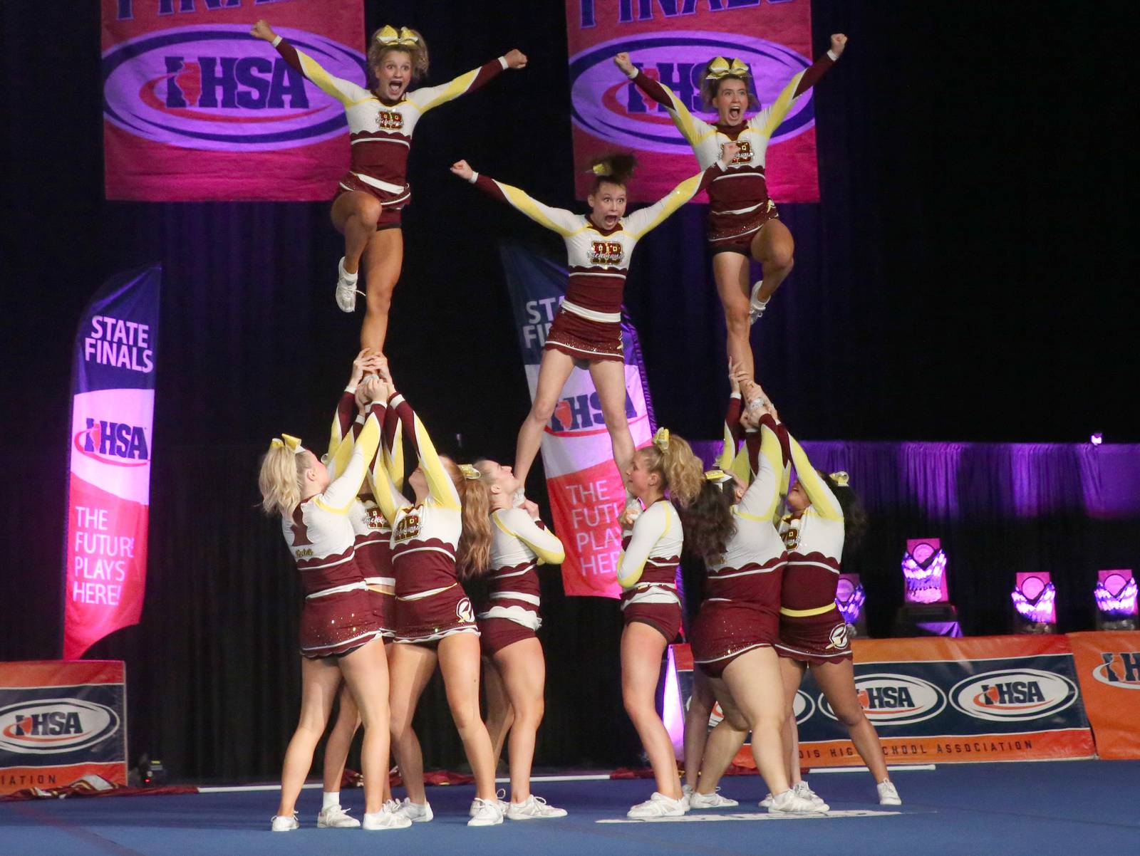 Photos IHSA State Cheerleading Competition finals Shaw Local