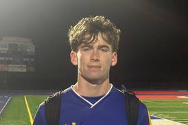 Marmion, Aurora Central Catholic advance to regional final with convincing victories