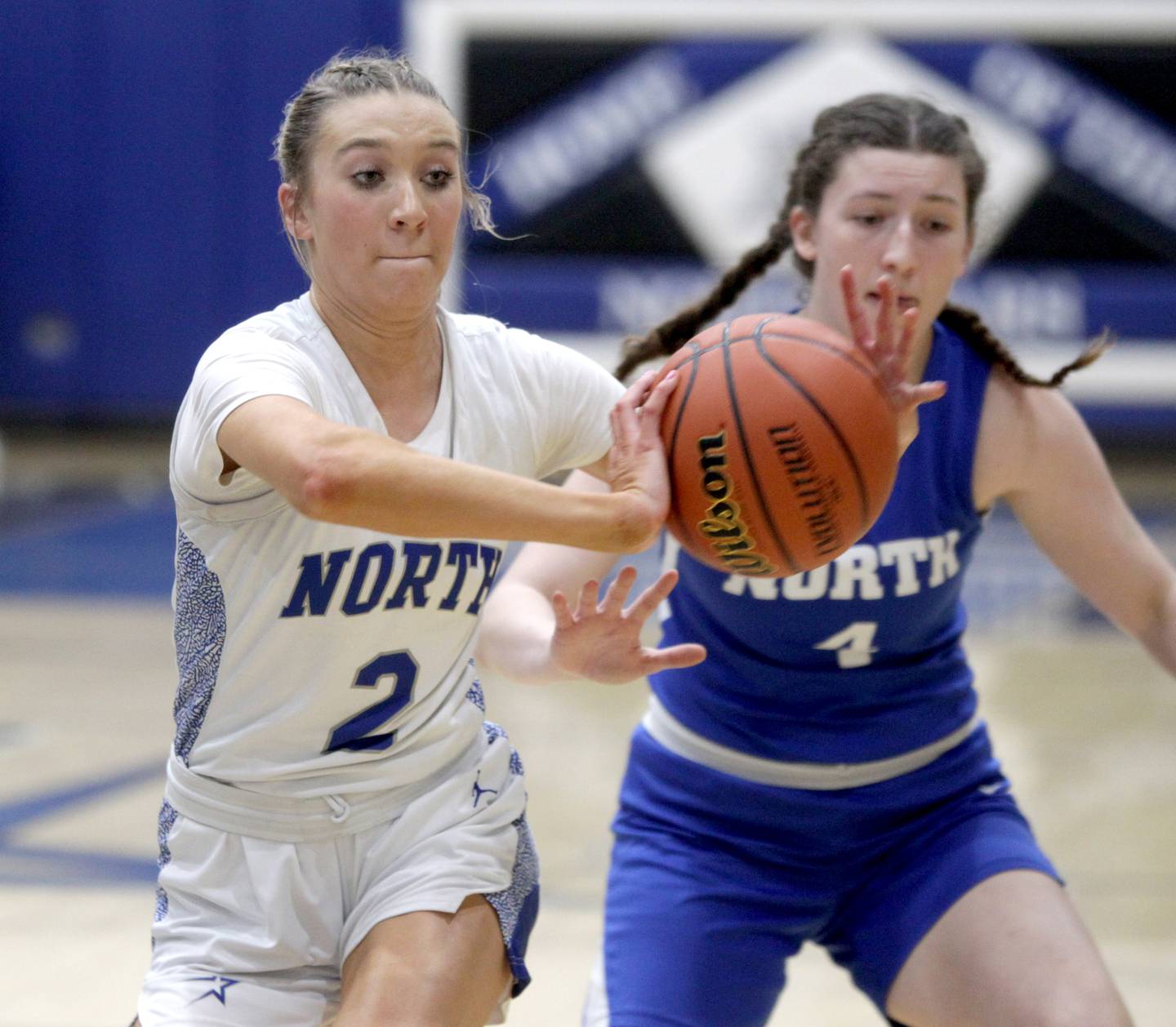 St. Charles North’s Reagan Sipla passes the ball during the Class 4A St. Charles North Regional final against Wheaton North on Thursday, Feb. 16, 2023.