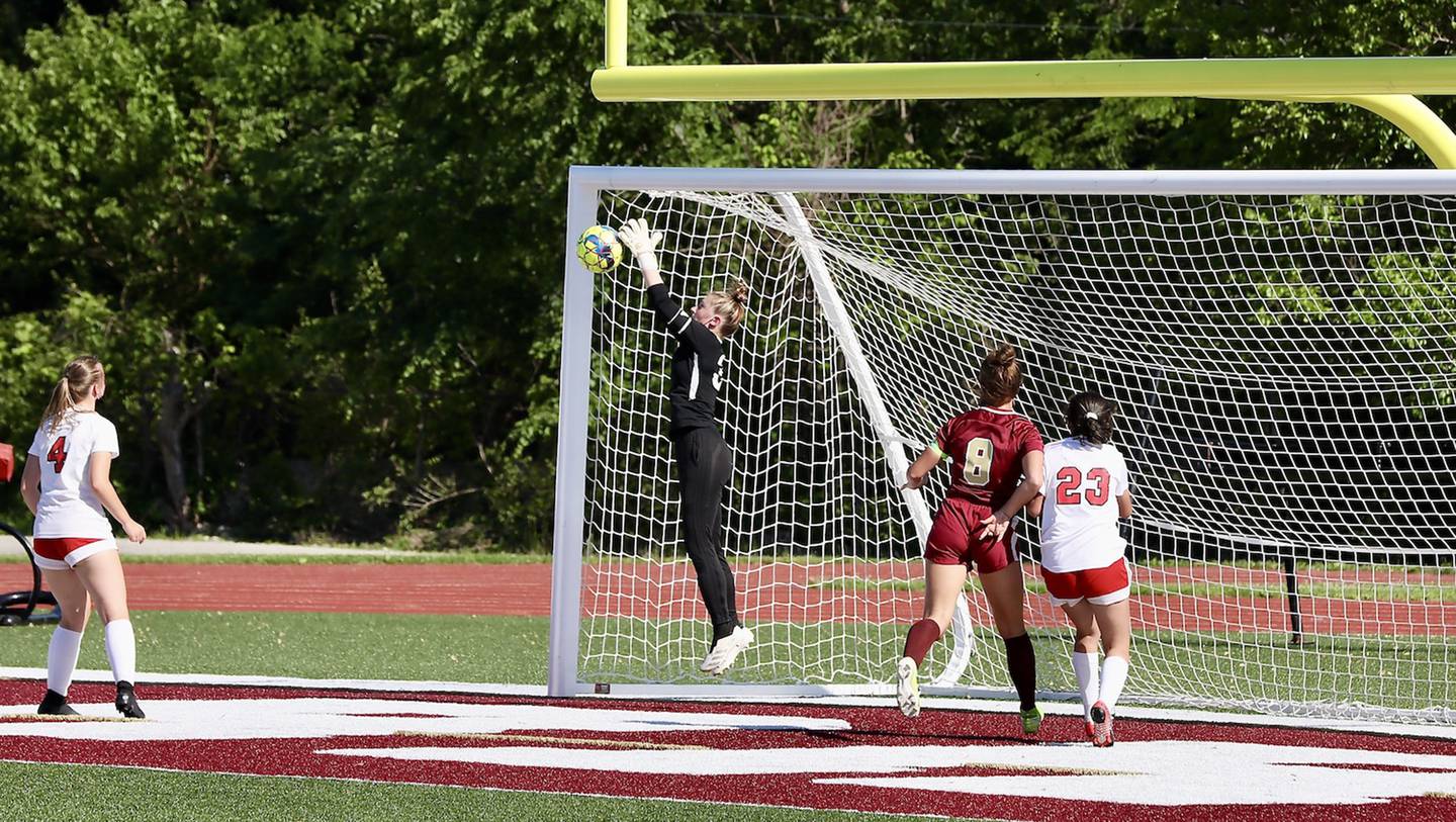 Streator goalkeeper Sydney Donahue makes one of her 13 saves Friday, June 4, 2021, in a 2-0 loss to Morris.