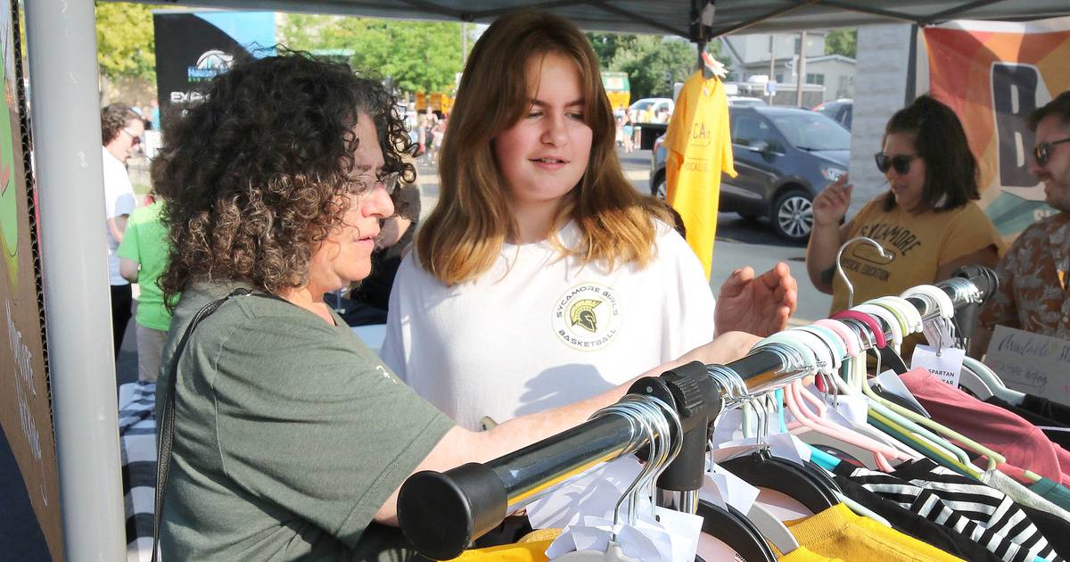 A recordspending year for school supply costs in Illinois, data shows