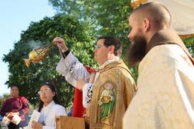 Photos: National Eucharistic Pilgrimage travels to Kankakee