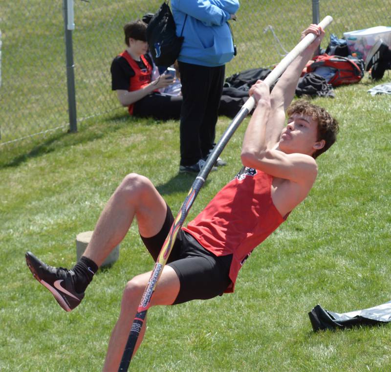 Erie-Prophetstown's Nathan Punke competes in the pole vault at the Gebhardt-Worley Invitational at Oregon High School on Saturday, April 12, 2025. He finished fourth in the event.