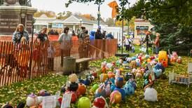 Retired Sycamore cop saves choking child at Pumpkin Fest