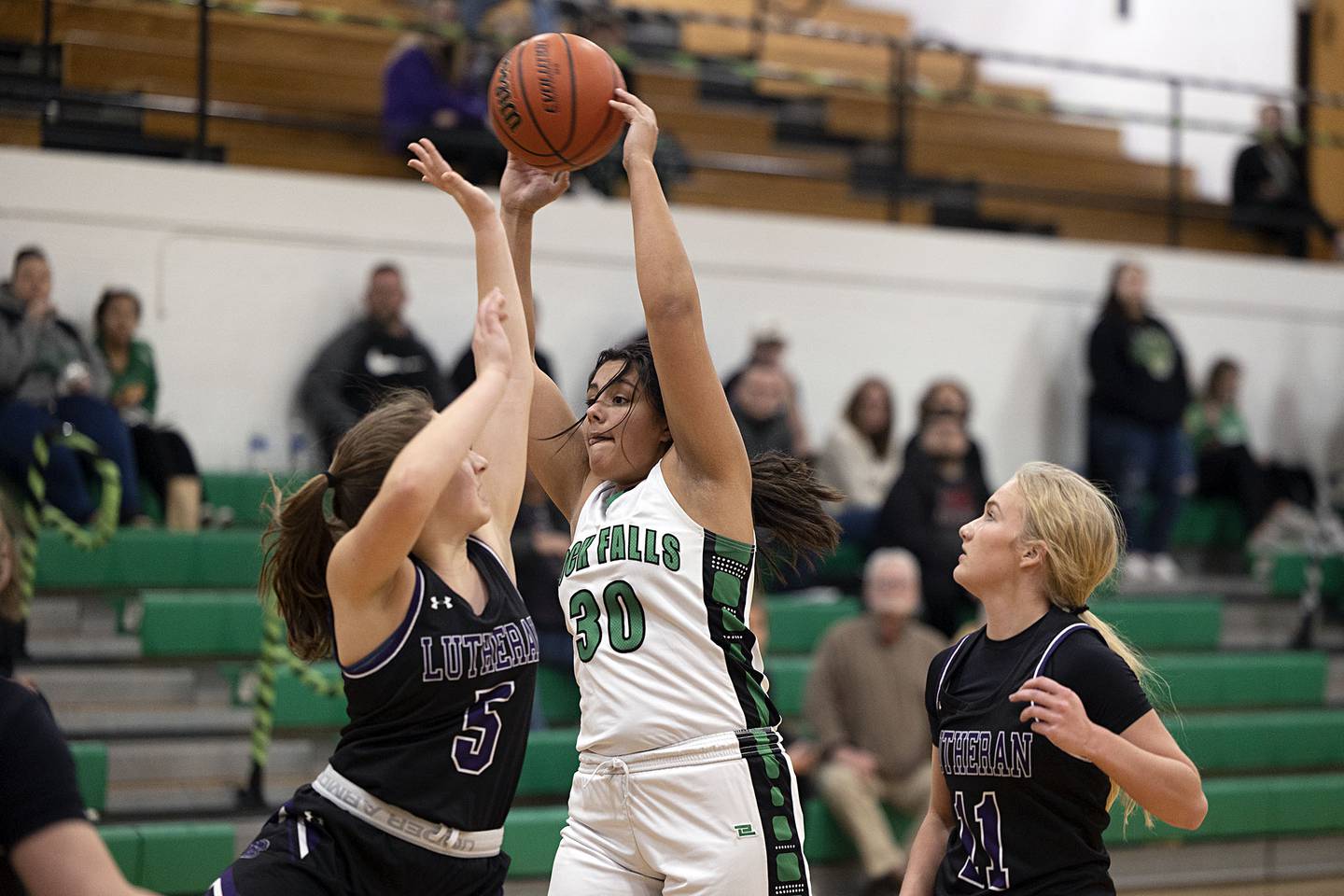 Rock Falls’ Taylor Reyna makes a pass down low Friday, Jan. 27, 2023 against Rockford Lutheran.