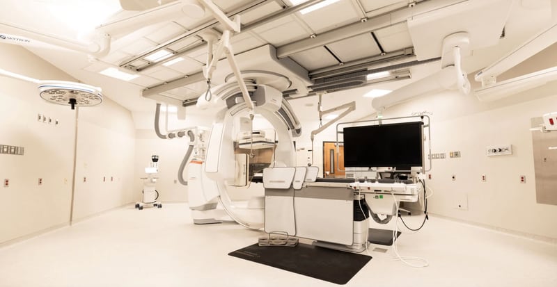 Riverside Healthcare’s brand-new Neurological Biplane Imaging Suite, featuring technology from Siemens Healthineers, offers a wide range of minimally invasive procedures in a single interventional suite. With a $3 million investment, Riverside is the only area hospital with these imaging and neurological capabilities.