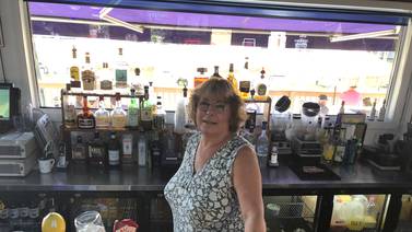 Vickie’s Place in McHenry to close Sunday, but new buyer has plans to reopen