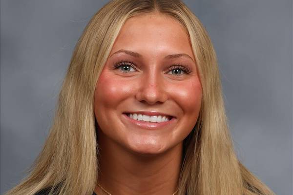La Salle-Peru’s all-senior lineup wins big over Rochelle on senior night
