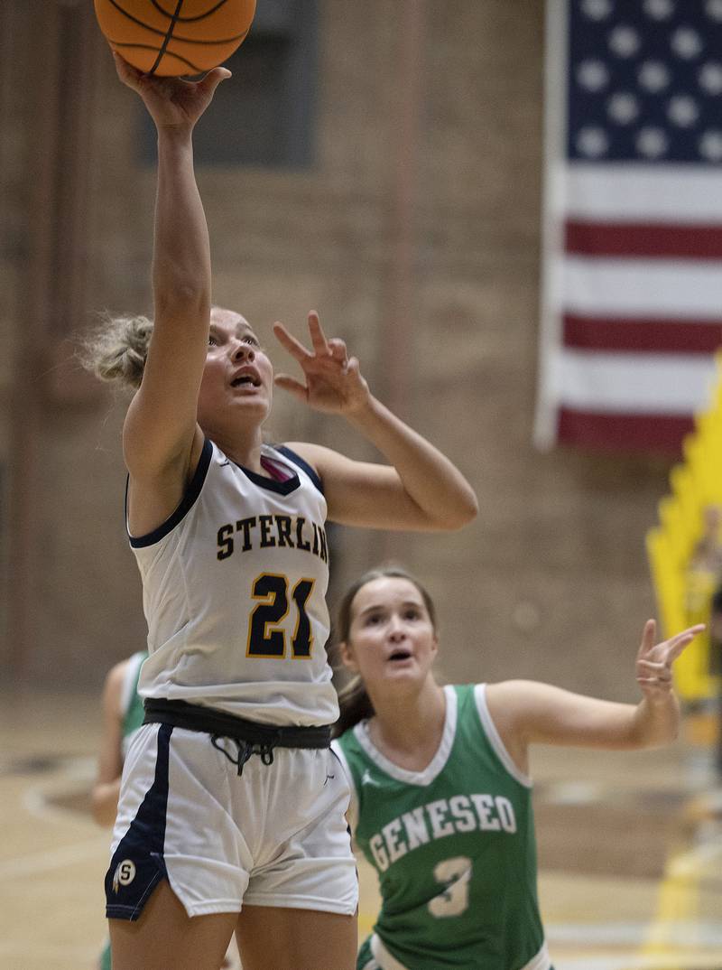 Sterling’s Jae James puts up a shot against Geneseo Thursday, Jan. 30, 2025, at Sterling High School.