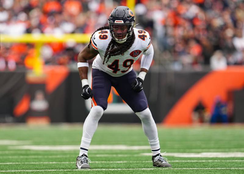 Chicago Bears middle linebacker Tremaine Edmunds (49) looks on during an NFL football game against the Cincinnati Bengals Sunday, Nov. 3, 2025, in Cincinnati. (AP Photo/Jeff Dean)