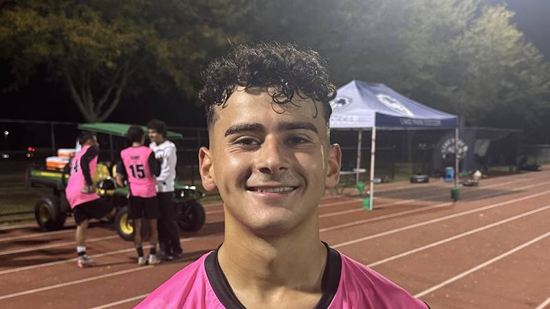 Jonathan Ademi’s early two goals paces Lake Park to big victory over St. Charles East