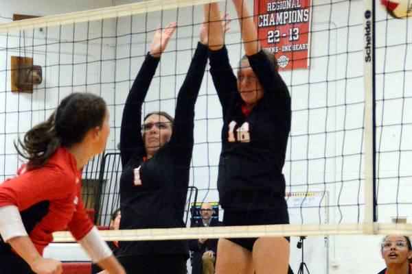 Photos: LaMoille volleyball
