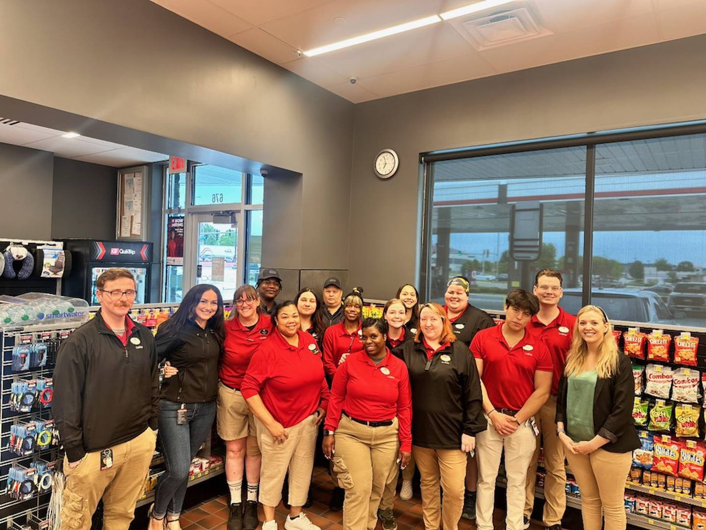 QuikTrip convenience and gasoline retailers recently opened a new travel center in Romeoville.
This 17th Illinois location is at 676 N. Weber Road, along Interstate 55 at Exit 263. This location will create approximately 12 new jobs.