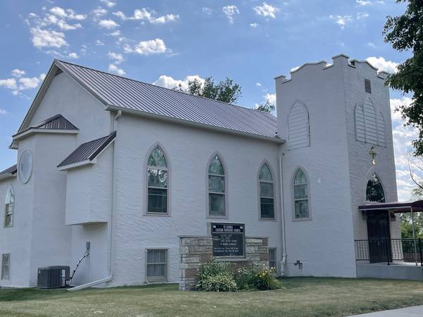 Spring Valley church hosts bake sale 
