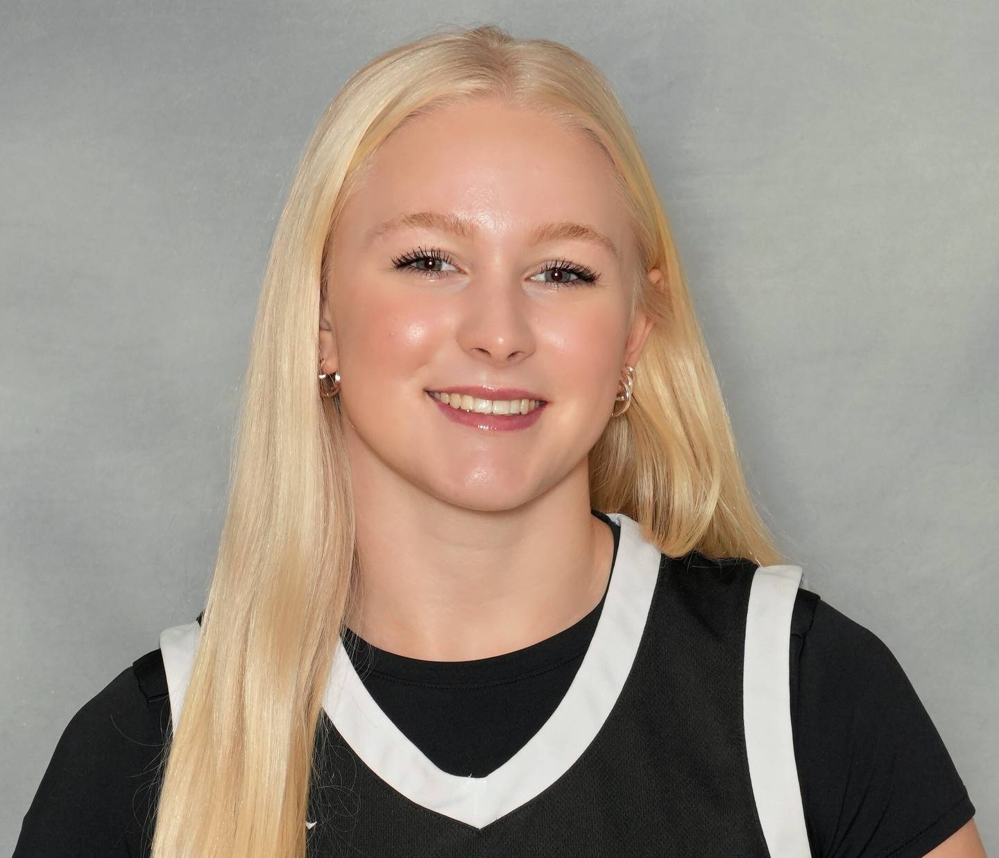 St. Charles East's Addie Schilb