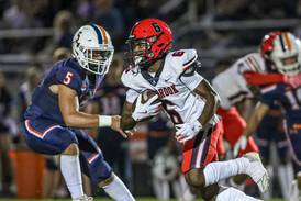 Kendall County football notebook: Cam Loghmani’s flair for the big play continues for Oswego in playoffs