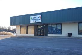 Streator pet shop on the move