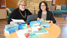 Joliet hospice to host ‘An Evening with Kelly Corrigan’ at Rialto Square Theatre