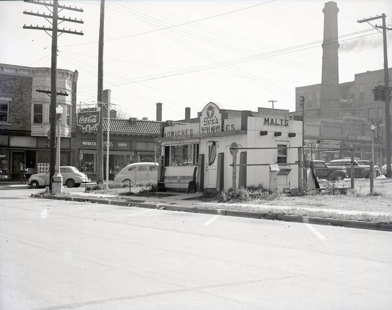 Locust and 2nd Street looking southeast in DeKalb, circa 1942.
