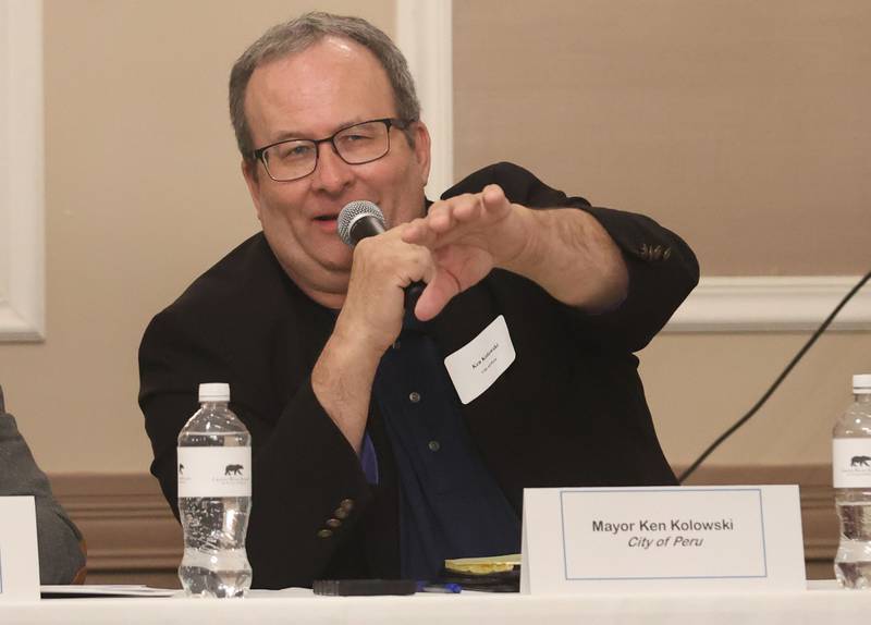 Peru mayor Ken Kolowski speaks during the Illinois Valley Chamber of Commerce State of the Cities Luncheon on Thursday, April 23, 2026 at Grand Bear Lodge at Starved Rock in Utica.
