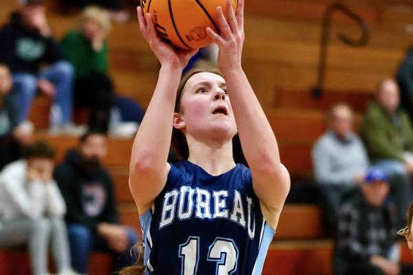 Bureau Valley girls taking lessons learned last year to the court this year