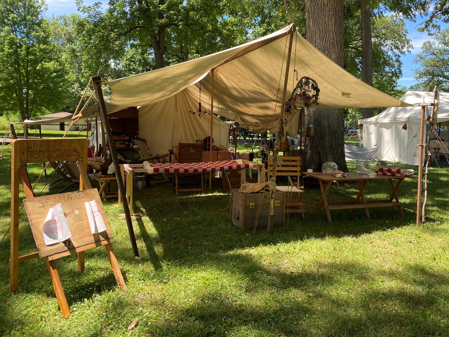 Marilla Park in Streator hosts the 39th annual Midwest Rendezvous