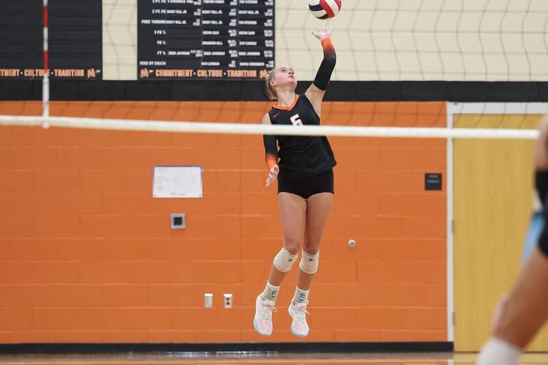 Minooka’s Kendall Kozak serves the ball against Joliet Catholic on Wednesday, Sept. 4, 2024 in Minooka.