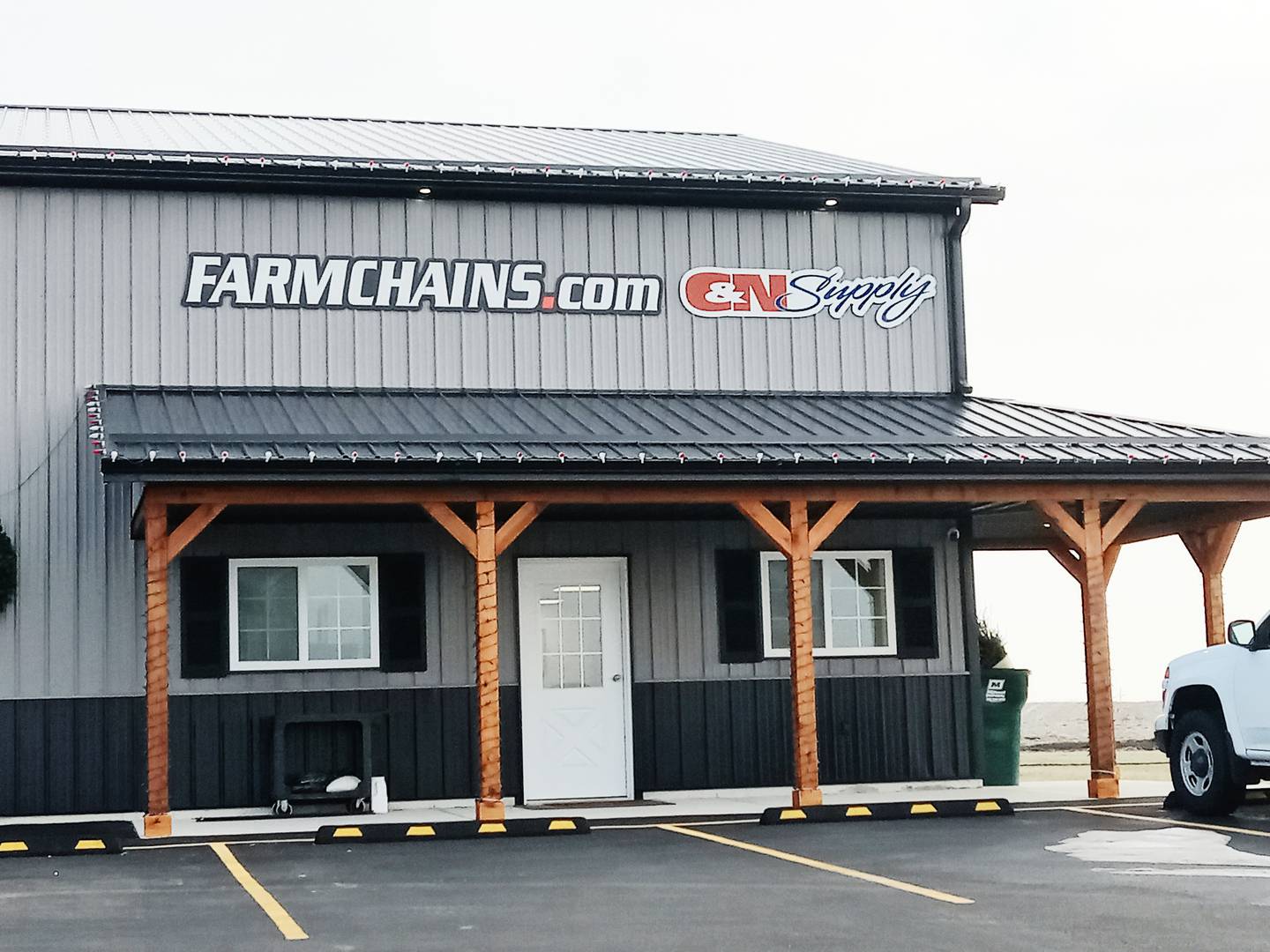 Farmchains.com and C&N Supply moved to a new facility on the south edge of Dixon in spring 2024 after spending the past couple of decades downtown. The new building offers larger space to work, room to handle deliveries and a location closer to farms – a much better setup for both business and customers, owner Doug Hicks said.
