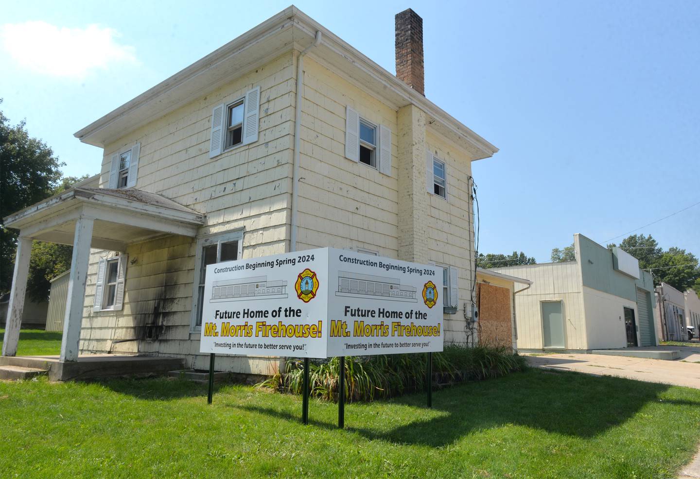 The Mt. Morris Fire Protection District has announced the location of its new fire station. The site is located two blocks north of the existing station. The building in the background once was the hardware store. Construction of the new station is slated to begin in 2024.
