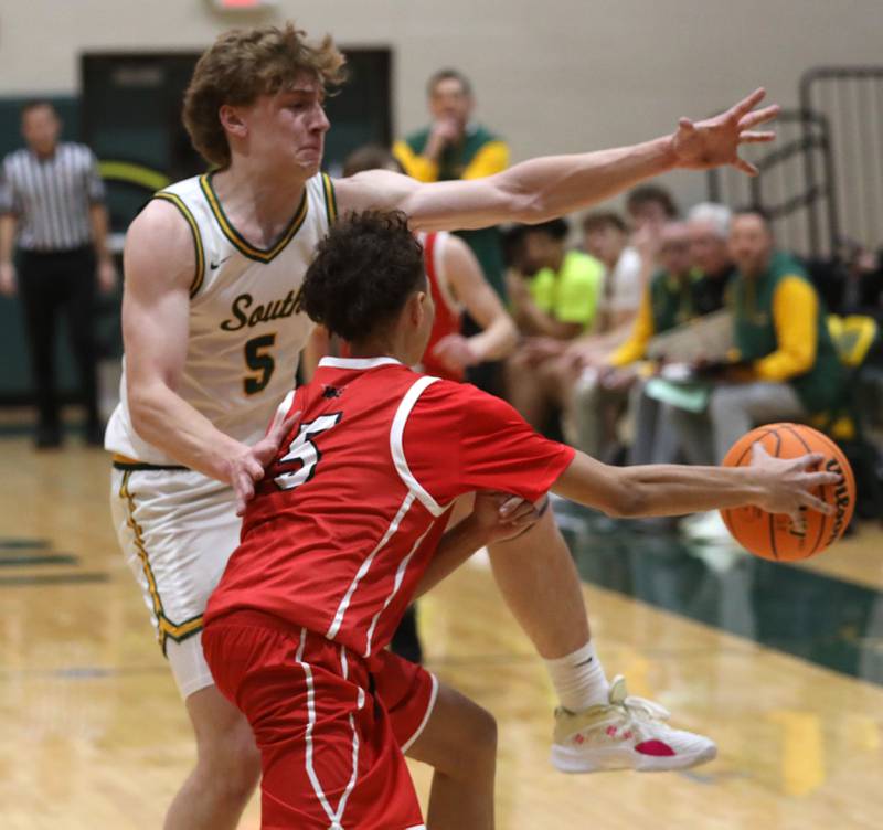Crystal Lake South's Carson Trivellini guards Huntley's Jalen Howard during a Fox Valley Conference boys basketball game on Friday, Jan. 30, 2026, at Crystal Lake South High School.