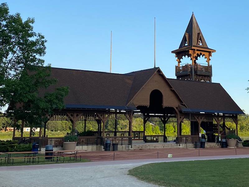The party/picnic will take place from 1 to 3 p.m. Aug. 28 at the pavilion in Pottawatomie Park, 8 North Ave., St. Charles. The event will feature magic tricks, music, balloons, hot dogs and ice cream.