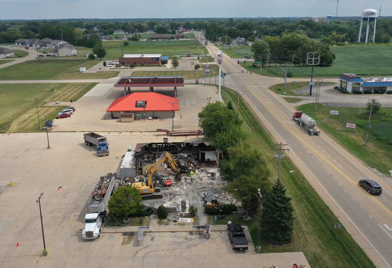 An aerial view of the demolition of Cindy's on 39 restaurant (formally Delaney's) on Tuesday, Aug. 29, 2023 in Oglesby. A fire destroyed the restaurant in April. Otterbach Demolition in Mendota are removing debris from the establishment