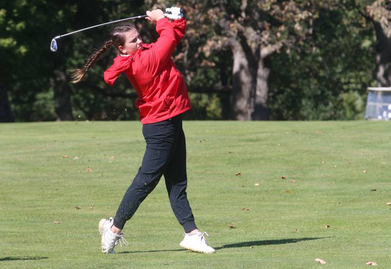 L-P's Allie Thome hits toward the tenth hole during the Class 2A Regional girls golf meet on Tuesday, Oct. 1, 2024 at Senica's Oak Ridge Golf Club in La Salle.