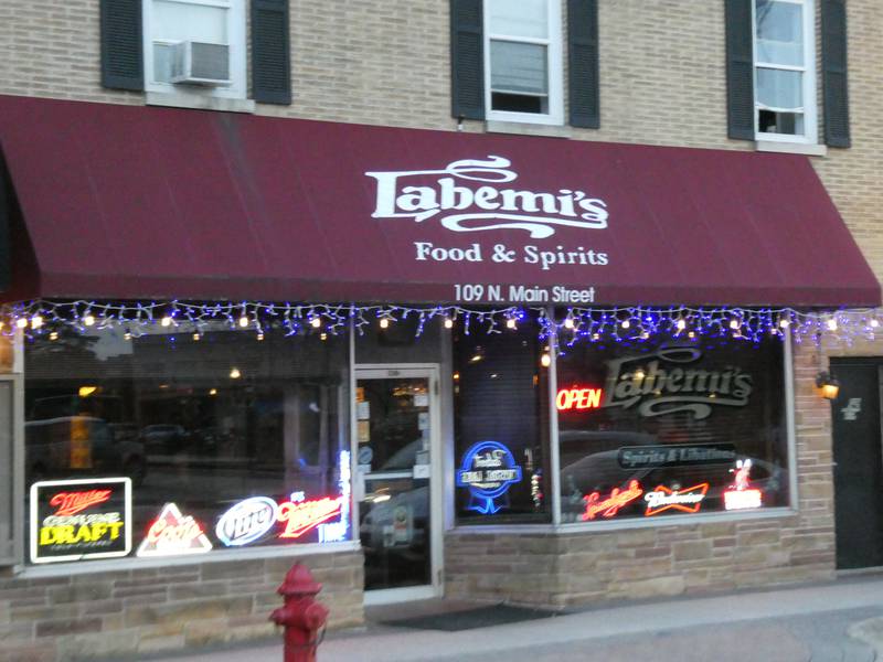 The facade of Labemi's Tavern in downtown Crystal Lake, which draws a crowd of regulars for its cocktails and meaty menu featuring chicken, ribs, steak, and duck tenders.