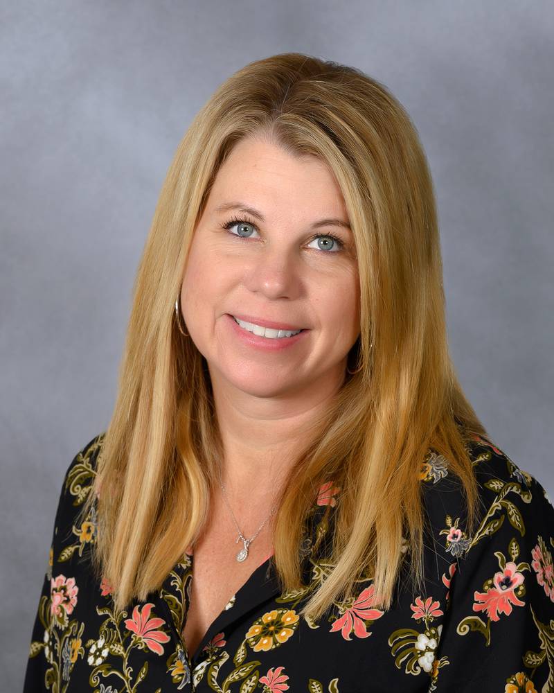 Silver Cross Hospital - "Medical Profile:
Jennifer Gambla, M.D., Breast Surgeon
UChicago Medicine Breast Clinic at Silver Cross Hospital"