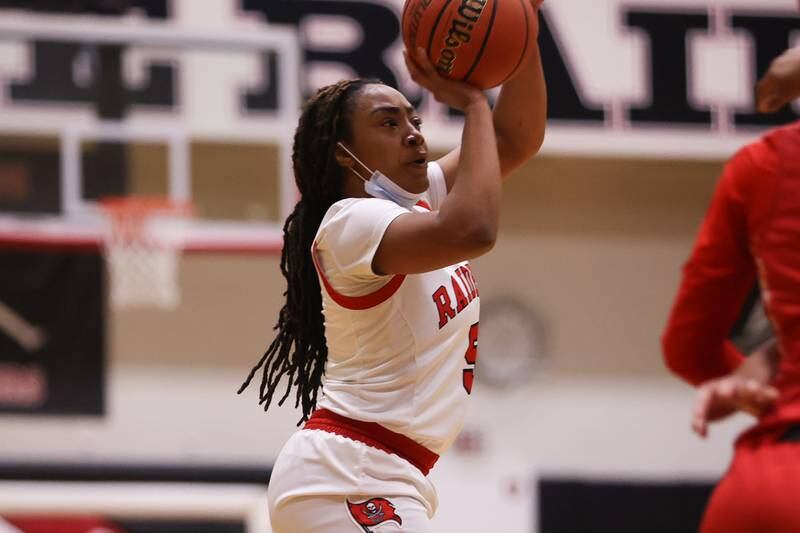 Bolingbrook’s Kennedi Perkins puts up a shot against Homewood-Flossmoor in the Class 4A Bolingbrook Sectional championship. Thursday, Feb. 24, 2022, in Bolingbrook.