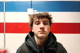 Riverside-Brookfield shakes off early cold shooting, rallies at Glenbard South for eighth straight win