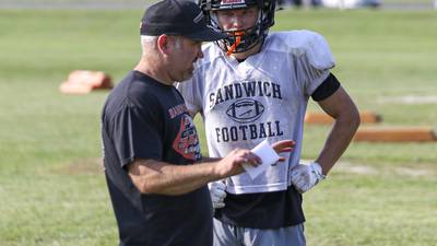 Photos: Sandwich football practice