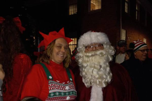 Grandson of Rochelle’s longtime Santa dons suit to keep holiday traditions alive