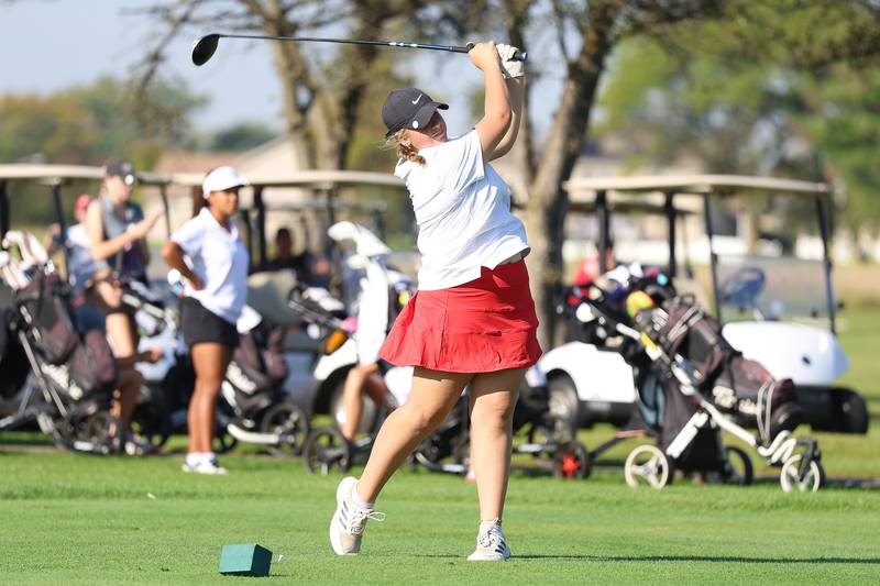Lincoln-Way Central's Charlotte tees off hole one in the 2A Rich Township Regional girls golf tournament on Tuesday, Sept. 30, 2025 in University Park.