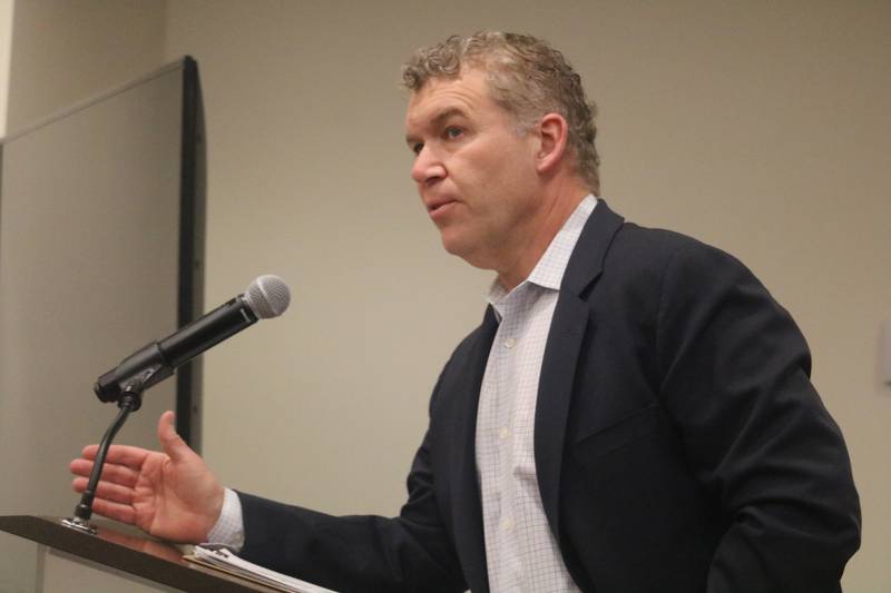 Local developer Jon Sauser briefs members of the Planning and Zoning Commission on Monday, Jan. 5, 2026, during their regular meeting about his plans to redevelop the former St. Mary's Hospital building at 145 Fisk Avenue.