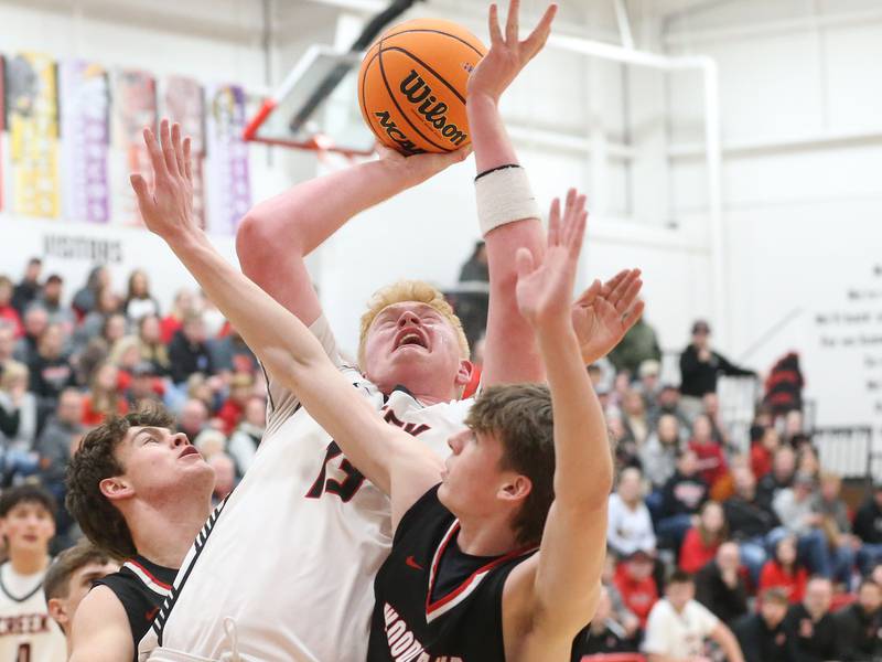 Isaac Willis, Indian Creek dominate boards, negate Nolan Price’s 25 points in sectional semi win over Woodland