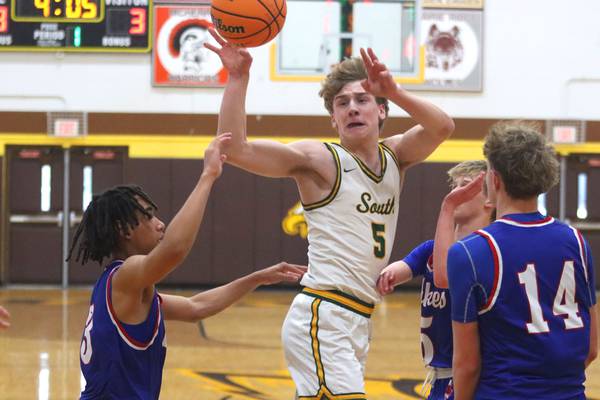 Photos: Crystal Lake South  vs. Lakes in Hinkle Holiday Classic boys basketball