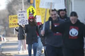 No federal mediator available for Streator Elementary contract negotiations after federal agency closure