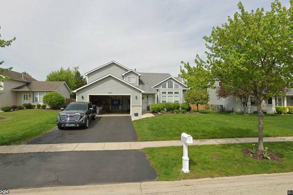 Sale closed in Joliet: $370,000 for a single-family home