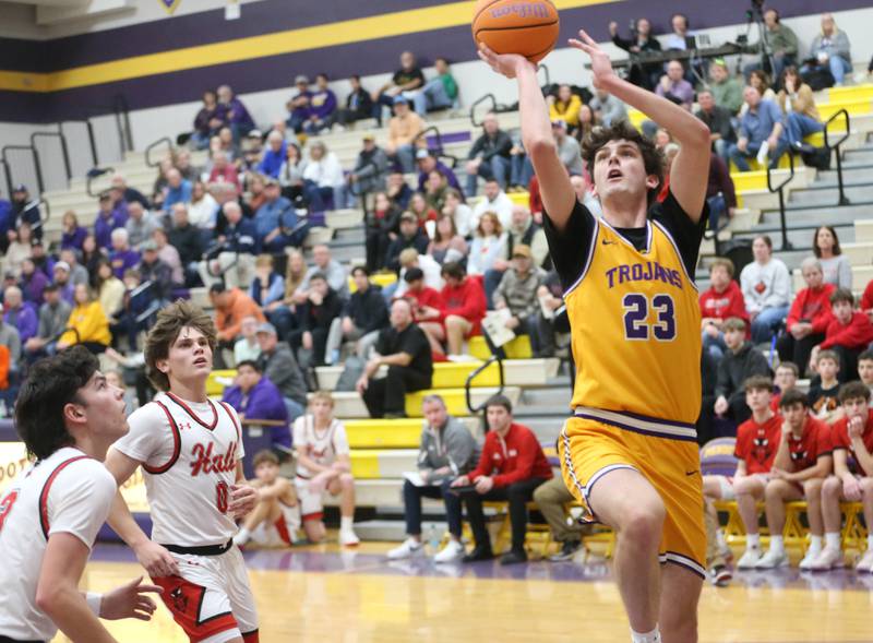 Mendota's Dane Doyle runs in for a layup against Hall on Tuesday, Feb. 3, 2026 at Mendota High School.
