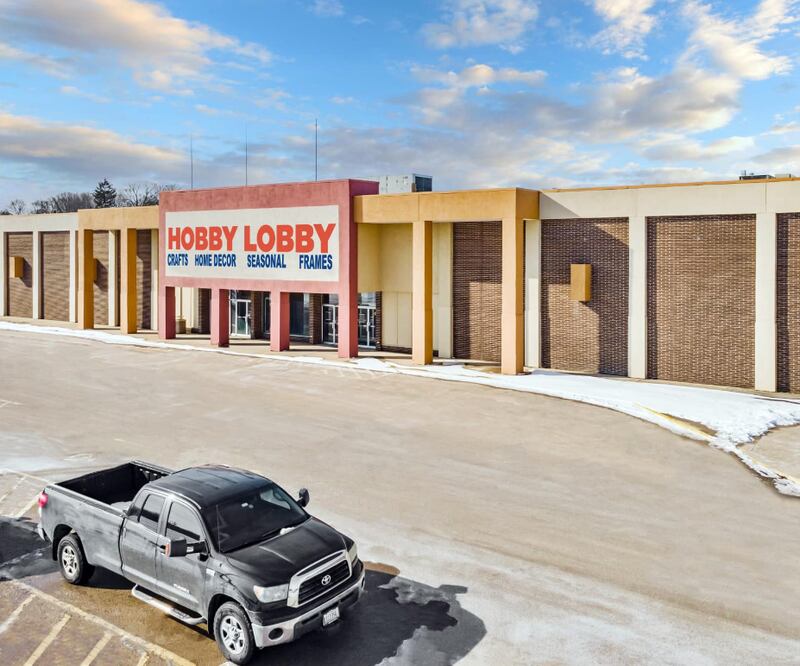 Hobby Lobby opening Aug. 7 in Sterling mall; temporary workers needed