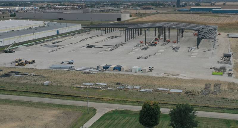 Eakas Corporation has begin construction on a new 280,000 square foot multi-level industrial warehouse on Monday, Oct. 13, 2025 in Peru. in April 2024, Eakas purchased 80 acres from the Illinois Valley YMCA for $2 million in an expansion. Eakas, an automative parts manufacturer, plans to add larger injection molding machines, a new state-of-the-art decorative finish line and increased warehousing to support new business from its customers. The expansion warehouse is located south of North 31st Road and west of Route 251, where Eakas is located. Construction is expected to last until summer 2026.